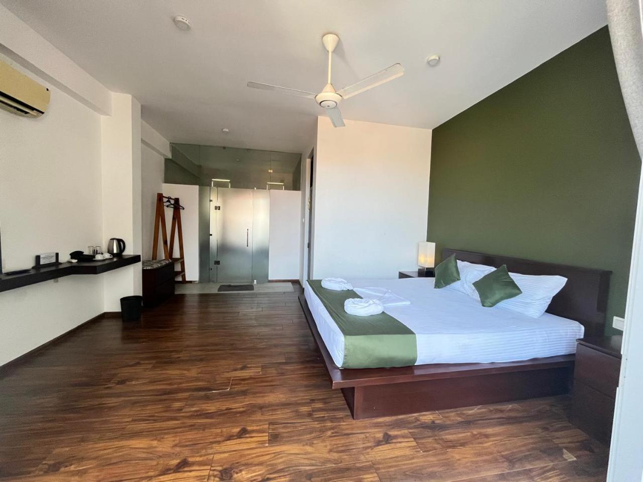 Lavinia Villa Dehiwala-Mount Lavinia Buitenkant foto