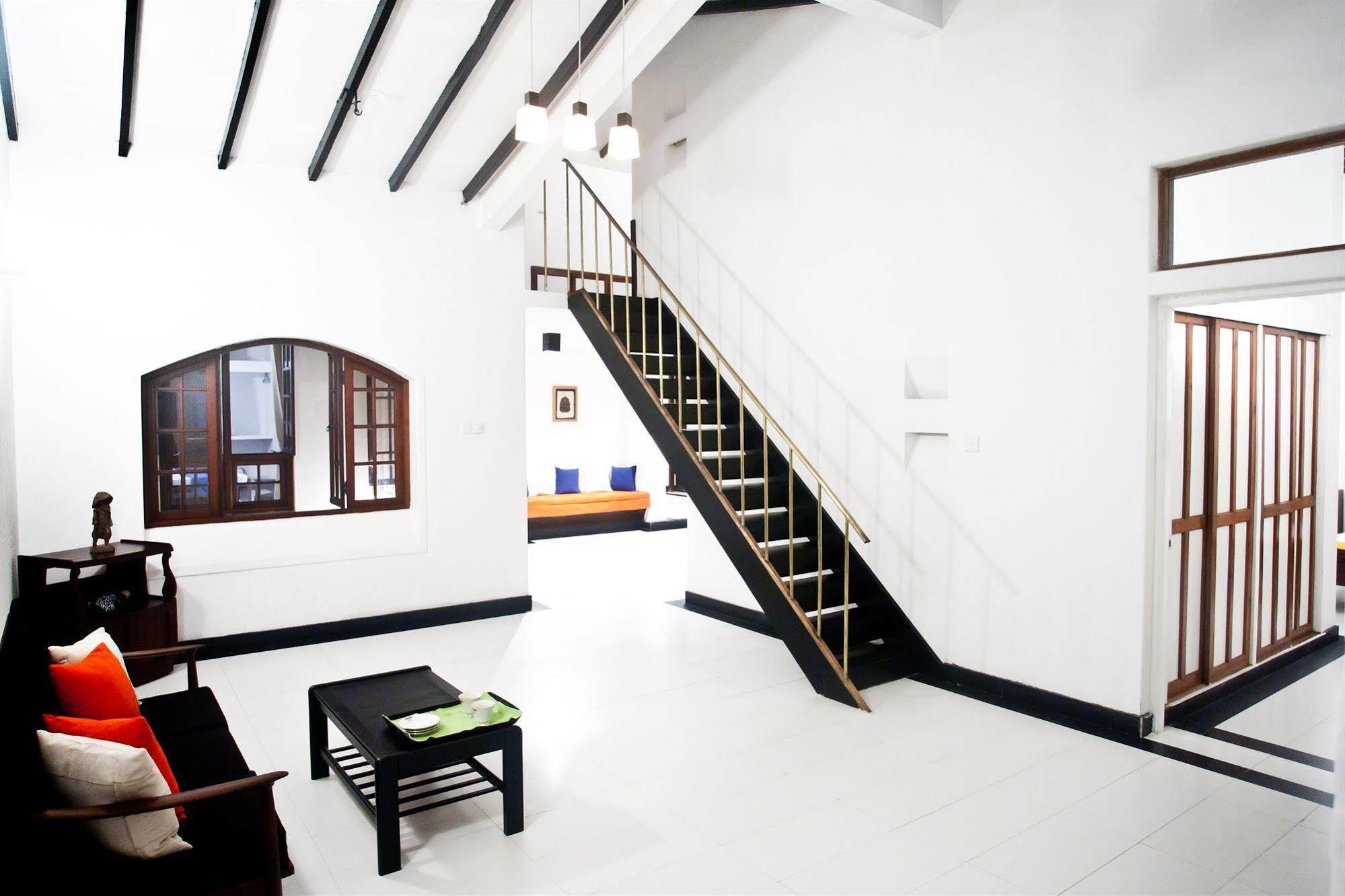Lavinia Villa Dehiwala-Mount Lavinia Buitenkant foto